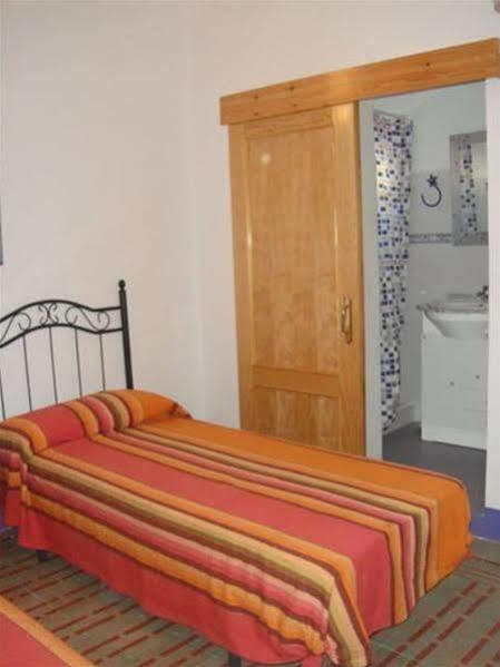 Hostal Villa Mercedes Chipiona Zewnętrze zdjęcie